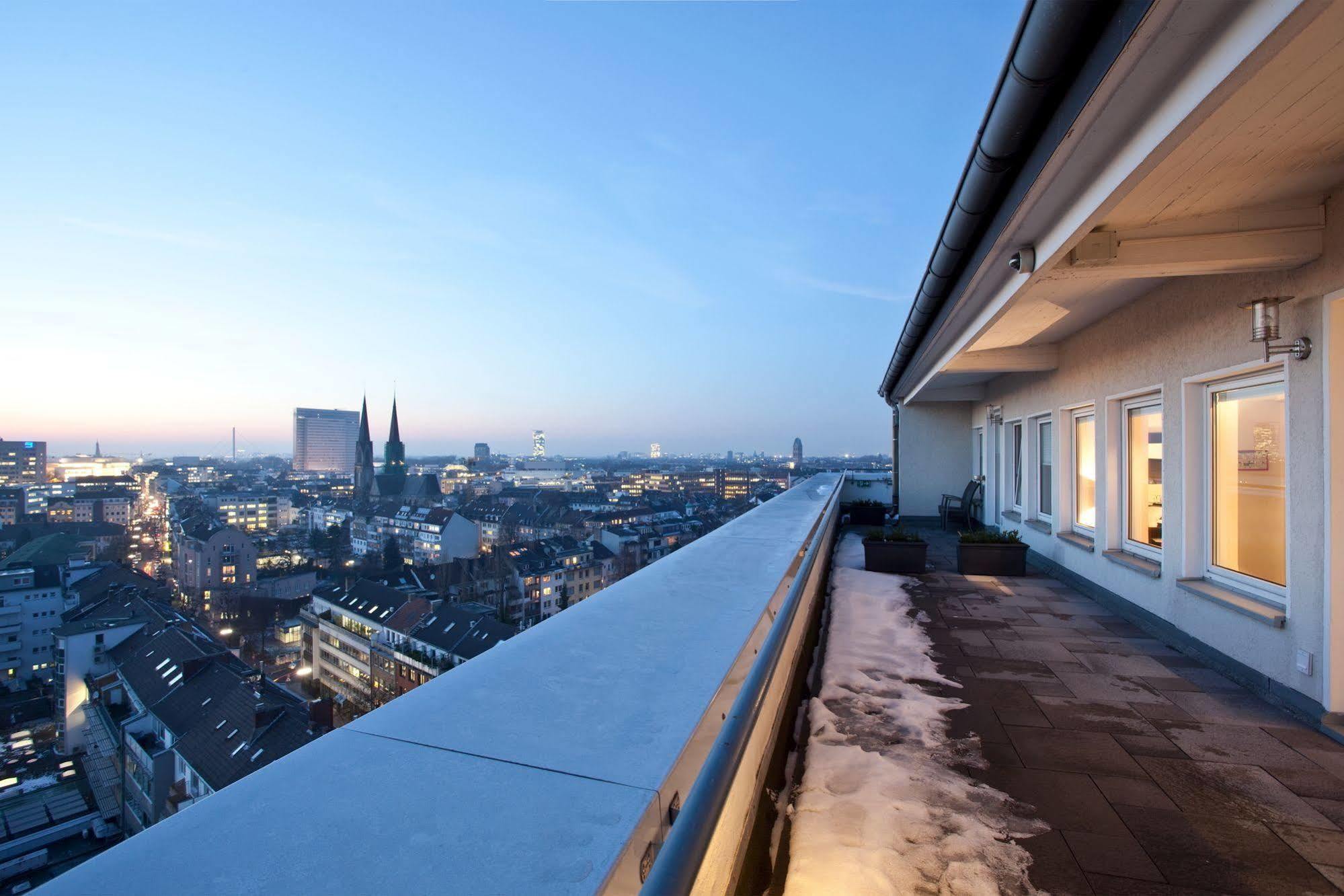 Hotel Asahi Düsseldorf Exteriör bild